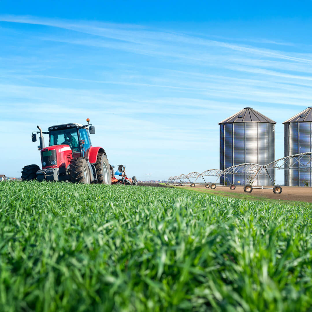 Jak uzyskać dofinansowanie na&nbsp;OZE dla rolnika? Energia dla wsi